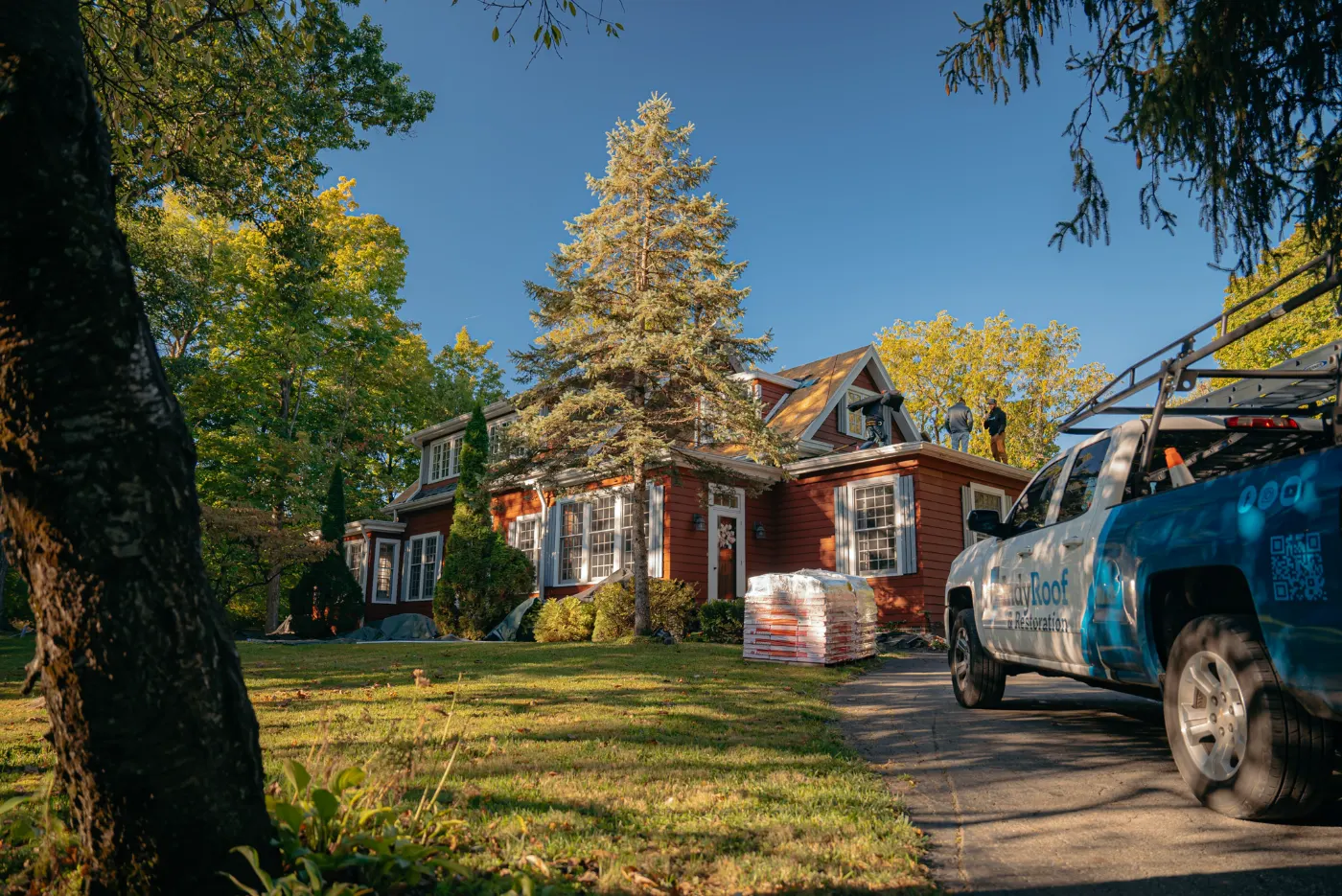 Manufacturer-certified roof installation in Bentley Oaks